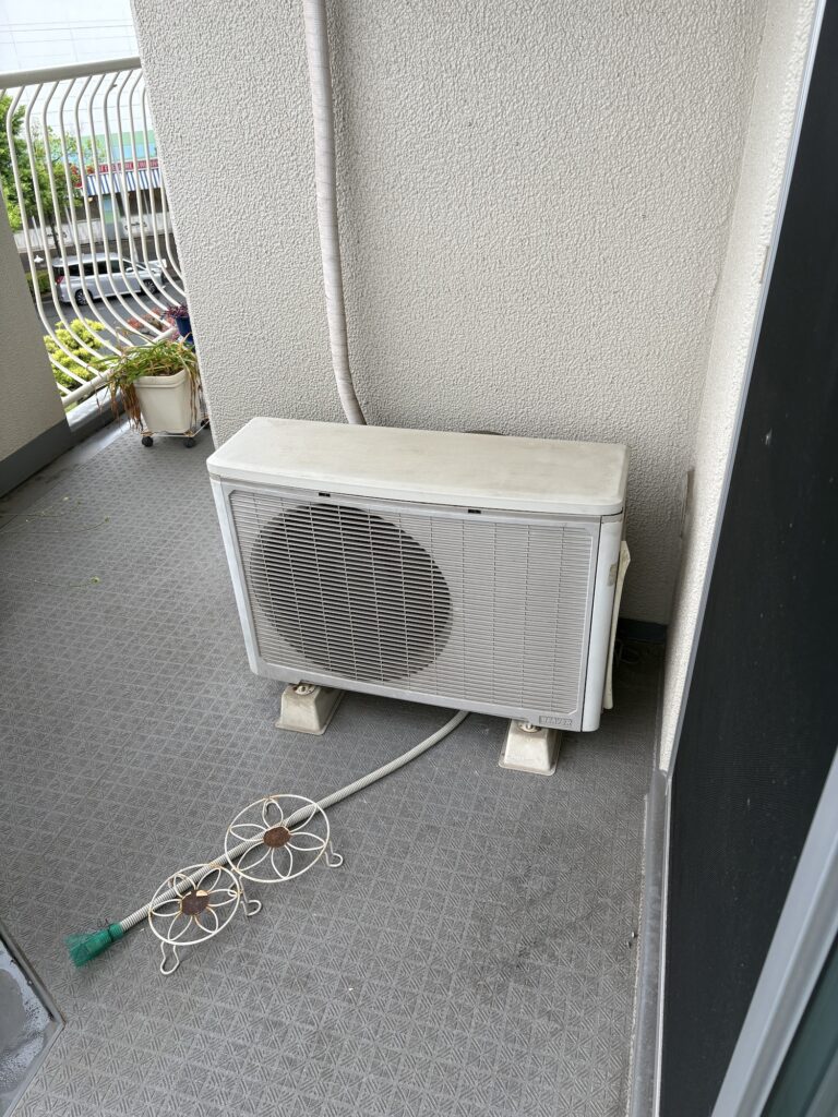 室外機