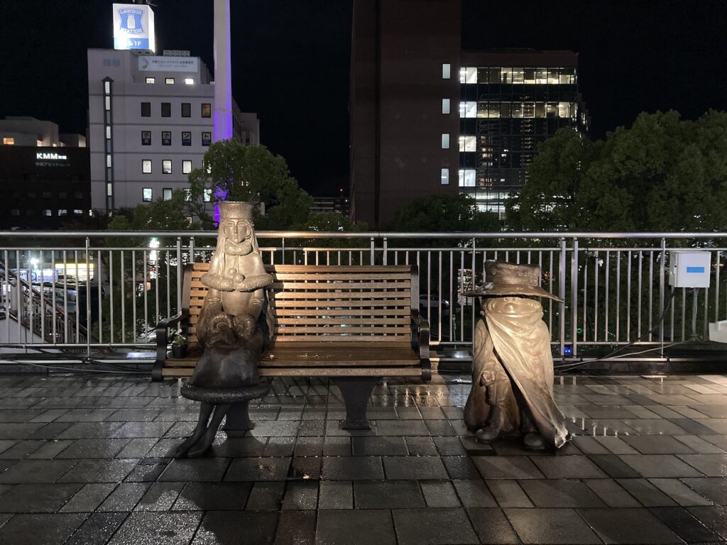 小倉駅の銅像